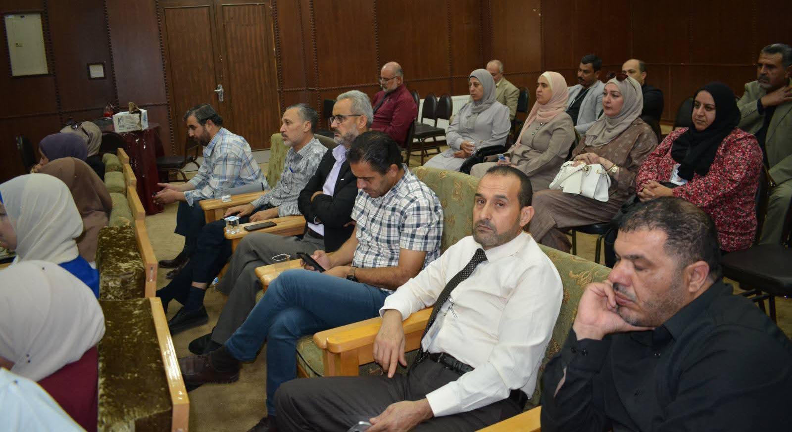 الخصاونة يلتقي المشرفين التربويين