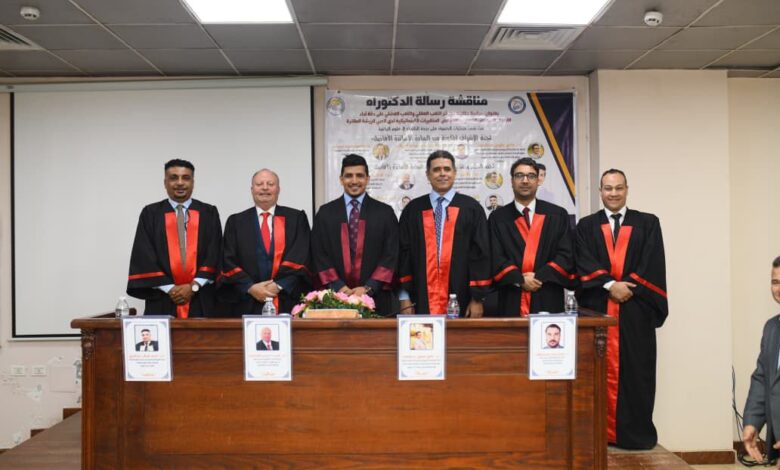 الدكتور أيمن الحلالمة