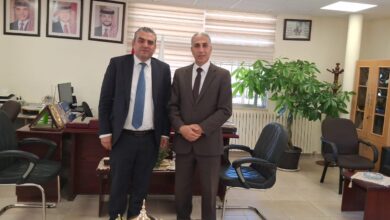 النائب العنانبة