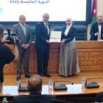 الشواربة