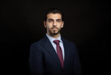 الاحتياطي الفيدرالي يرفع أسعار الفائدة وتأثير القرار على الذهب والدولار والإمارات