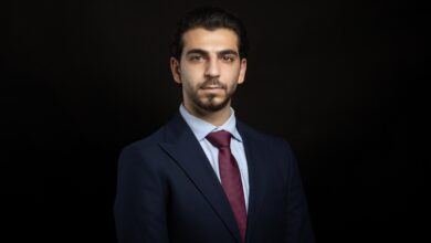 الاحتياطي الفيدرالي يرفع أسعار الفائدة وتأثير القرار على الذهب والدولار والإمارات