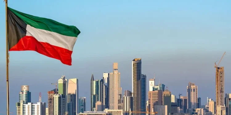 الكويت تمنح المسحوبة جنسياتهم إقامة تصل إلى 10 سنوات