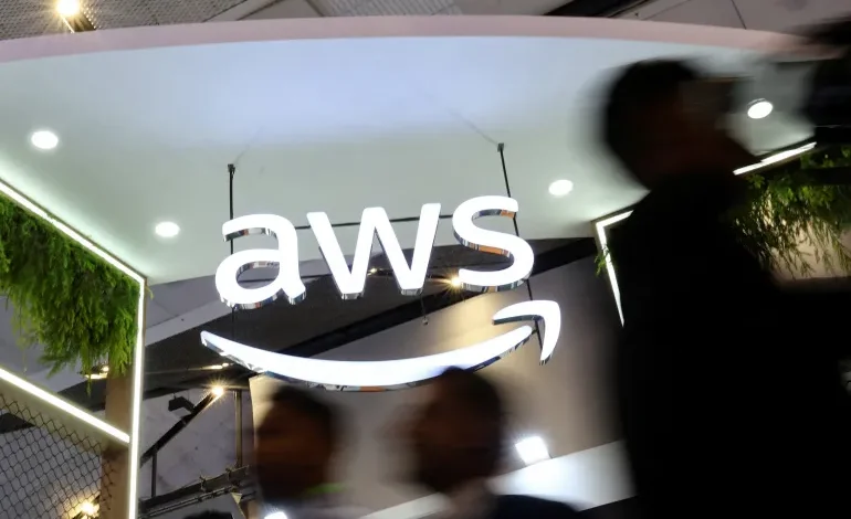 استثمارات AWS في السعودية والذكاء الاصطناعي