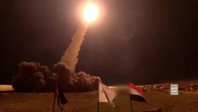 اعتراض صاروخ باليستي شمال الرياض واستهداف مطار عدن