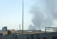 دخان ونيران قرب منشأة أرامكو في الرياض