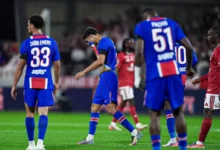 البرتغالي نونو منديز لاعب باريس سان جيرمان الذي سيغيب لعدة أسابيع بسبب إصابة في الفخذ